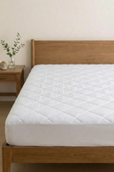 Kapitoneli Sıvı Geçirmez Fitted Alez Beyaz