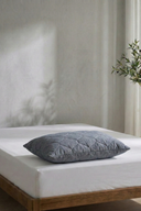 Kapitone Sıvı Geçirmez Fermuarlı Yastık Alezi Gri